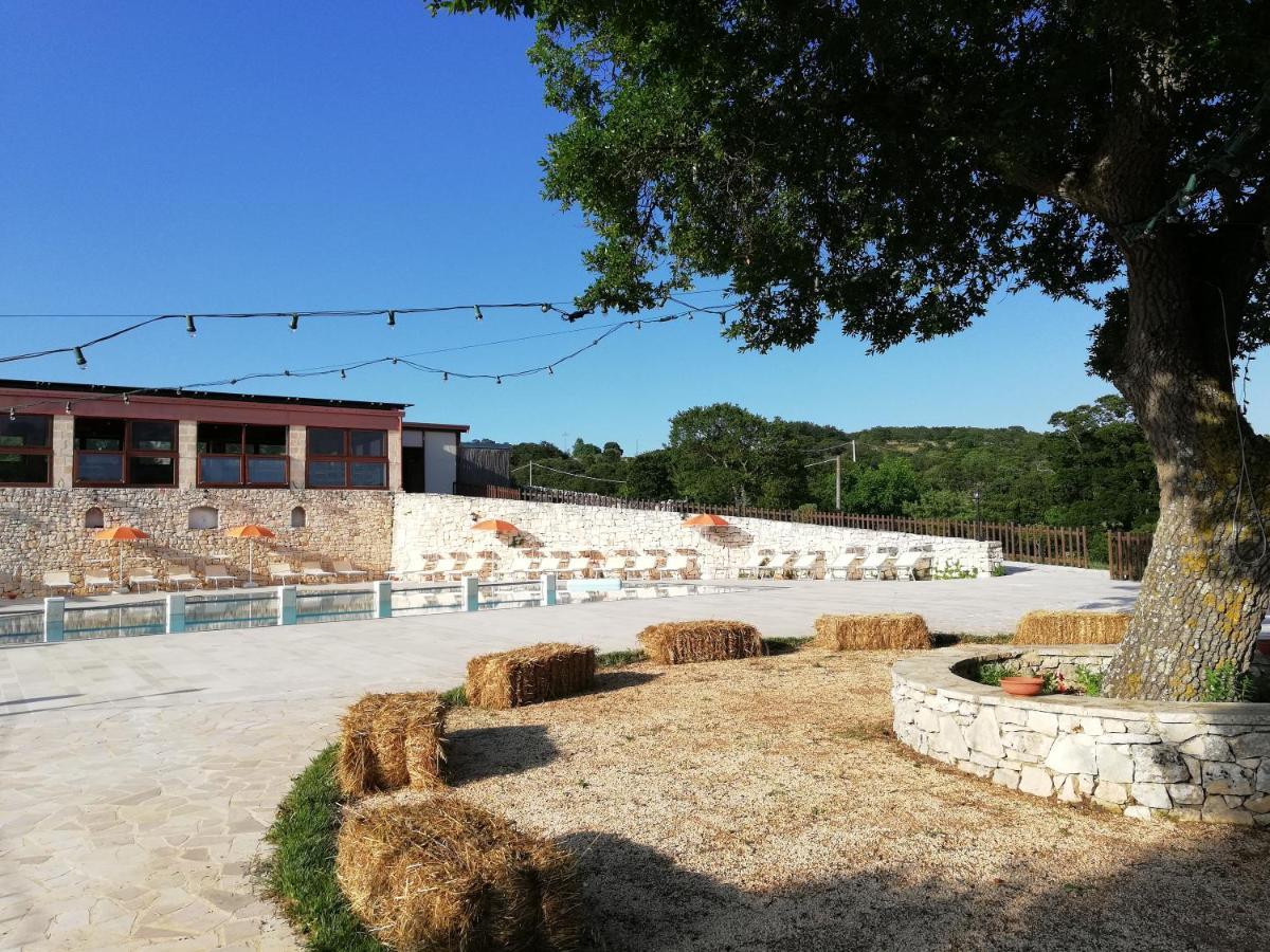 Trulli Panoramici Panzió Alberobello Kültér fotó